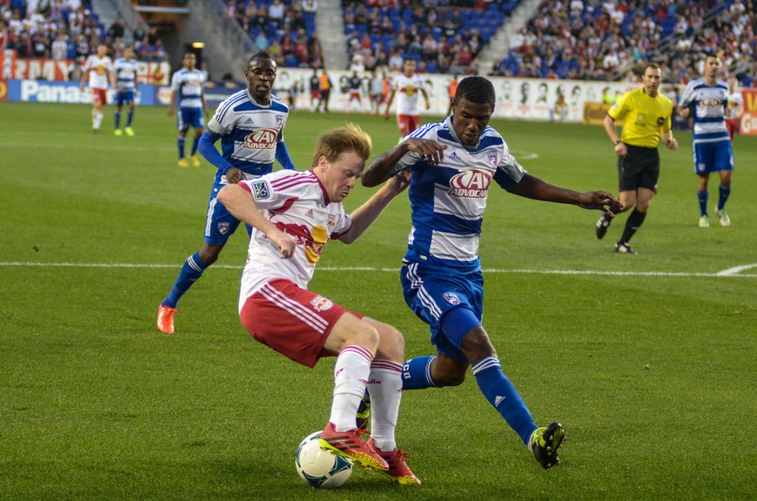 Dax McCarty cuts back in the box late in the game.